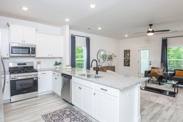 614 Farcroft Trail, Roebuck, SC 29376