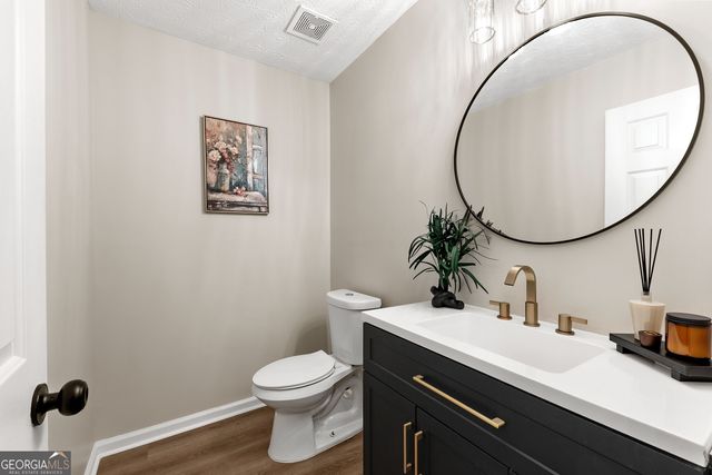 5654 Laurel Ridge Drive, East Point, GA 30344