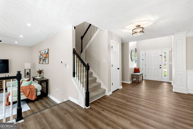 5654 Laurel Ridge Drive, East Point, GA 30344