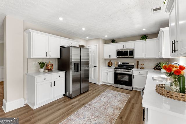5654 Laurel Ridge Drive, East Point, GA 30344