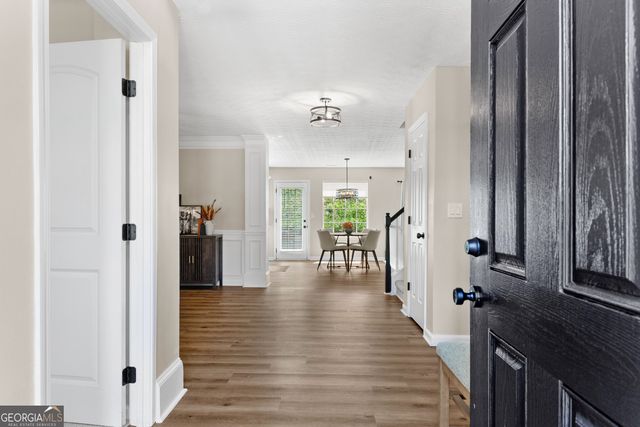 5654 Laurel Ridge Drive, East Point, GA 30344