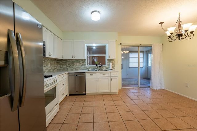 4991 SPRINGWOOD COURT 282, Pinellas Park, FL 33782