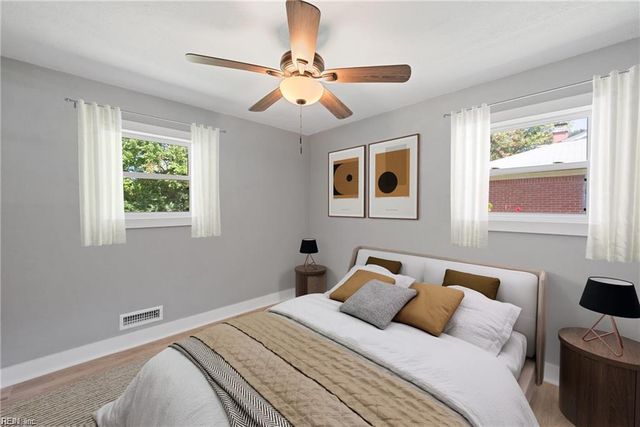 5712 Gretna RD, Virginia Beach, VA 23455