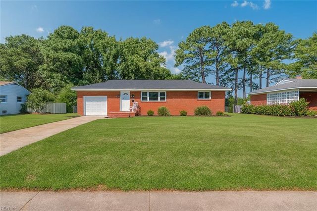 5712 Gretna RD, Virginia Beach, VA 23455