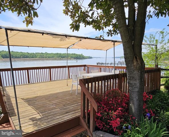64 S SHORE ROAD, Elkton, MD 21921