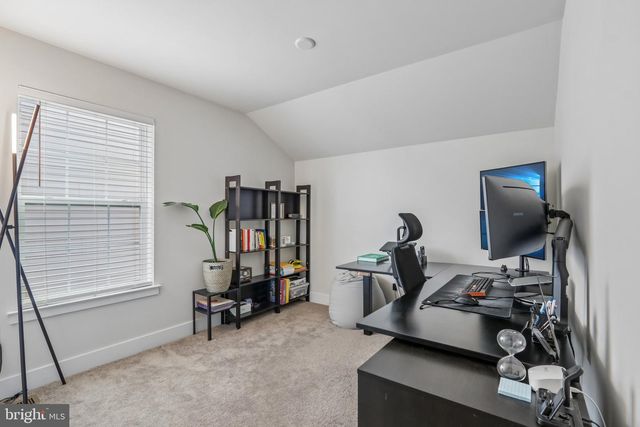 142-B FLEET CT, Bensalem, PA 19020