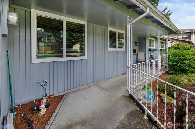 517 W Street SE, Tumwater, WA 98501