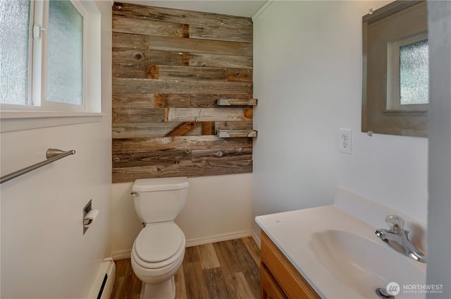 517 W Street SE, Tumwater, WA 98501