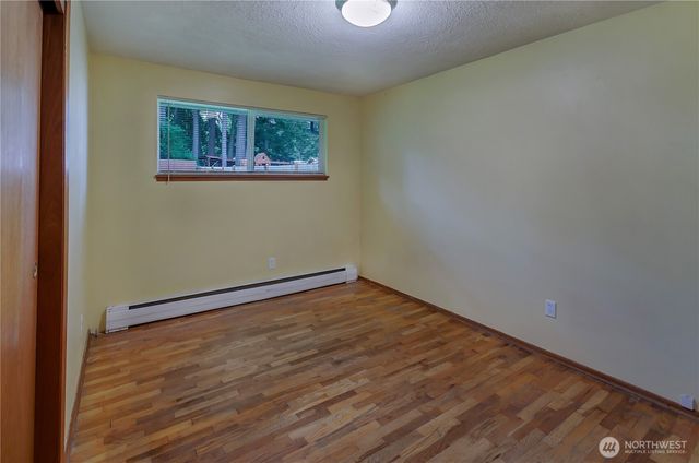 517 W Street SE, Tumwater, WA 98501