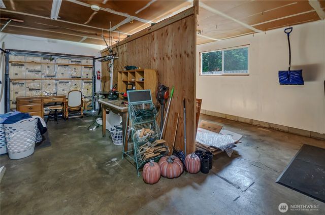 517 W Street SE, Tumwater, WA 98501