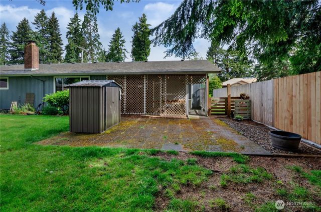 517 W Street SE, Tumwater, WA 98501