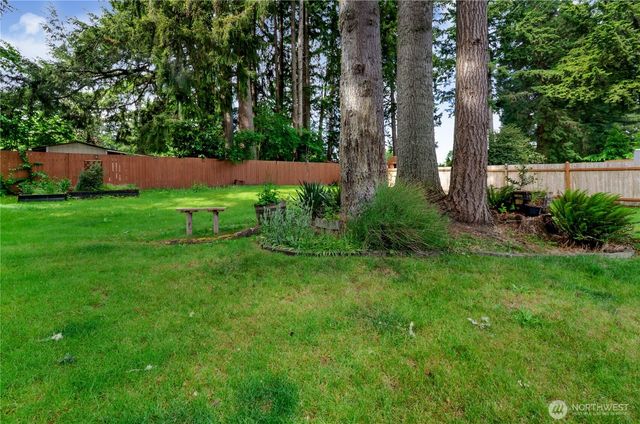517 W Street SE, Tumwater, WA 98501