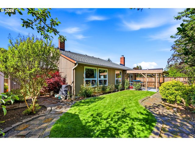 15598 Nw OVERTON Dr, Beaverton, OR 97006