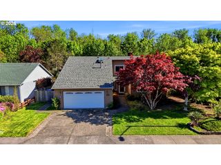 15598 Nw OVERTON Dr, Beaverton, OR 97006