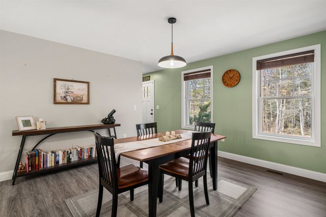 85 Kennard Road, Nottingham, NH 03290