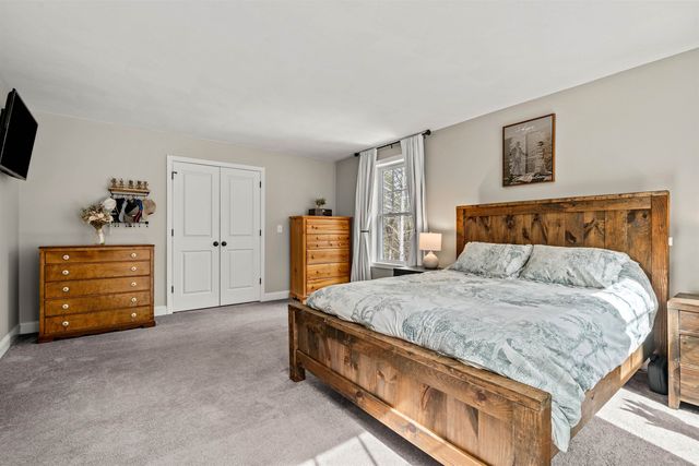 85 Kennard Road, Nottingham, NH 03290