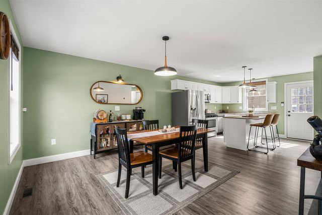 85 Kennard Road, Nottingham, NH 03290