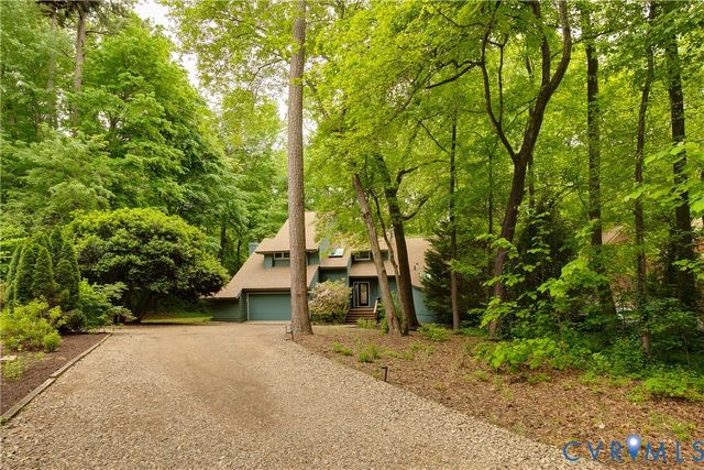 14307 Spring Gate Ct, Midlothian, VA 23112