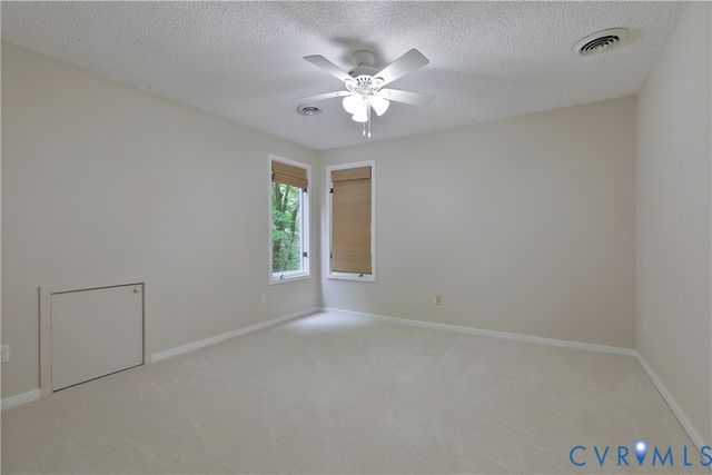14307 Spring Gate Ct, Midlothian, VA 23112
