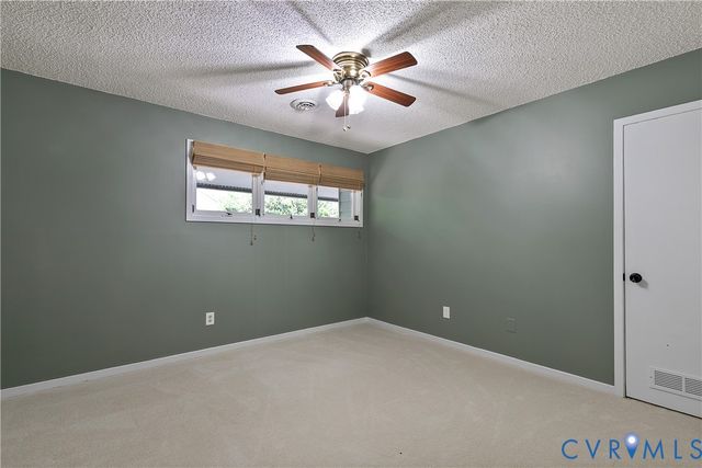 14307 Spring Gate Ct, Midlothian, VA 23112