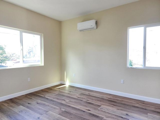 4024-4026 college ave, San Diego, CA 92115