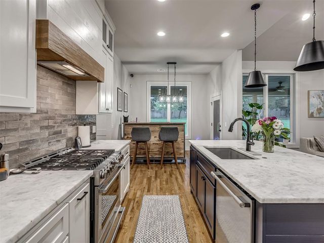 1880 Shaylee Lane, Choctaw, OK 73020