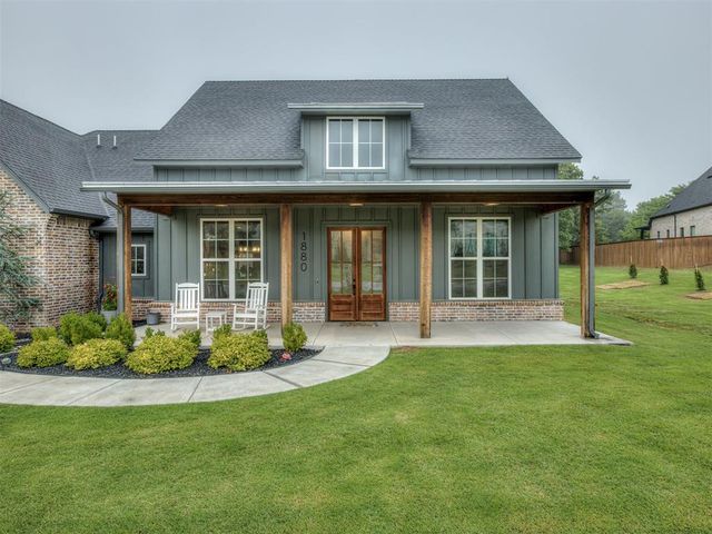 1880 Shaylee Lane, Choctaw, OK 73020