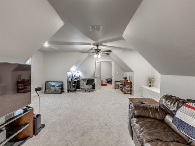 1880 Shaylee Lane, Choctaw, OK 73020