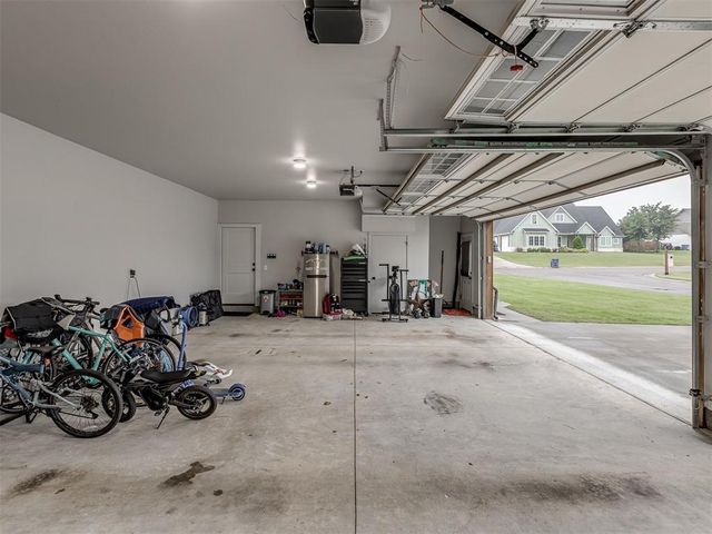 1880 Shaylee Lane, Choctaw, OK 73020