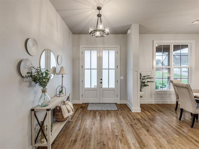 1880 Shaylee Lane, Choctaw, OK 73020