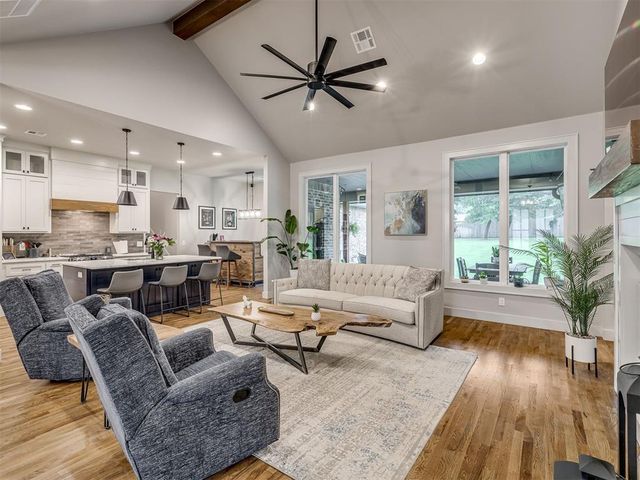 1880 Shaylee Lane, Choctaw, OK 73020