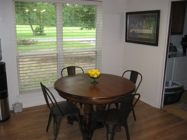 101 Locust, Village Mills, TX 77663