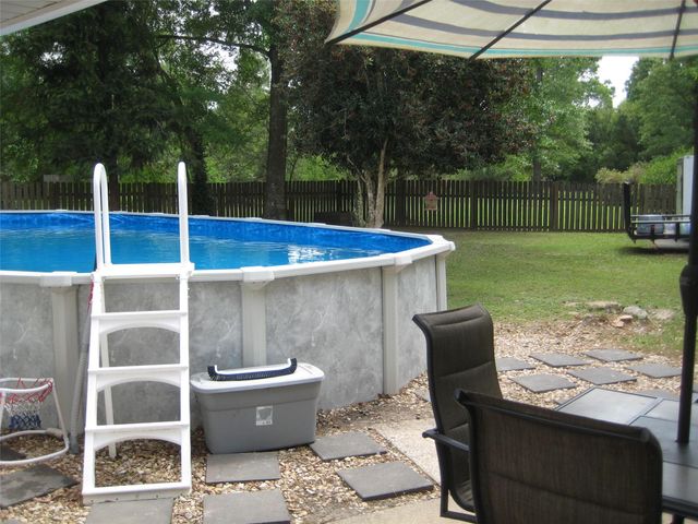 101 Locust, Village Mills, TX 77663