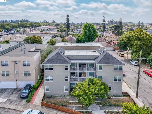 185 Belleview Dr, San Leandro, CA 94577
