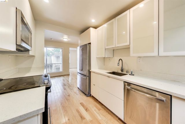 185 Belleview Dr, San Leandro, CA 94577