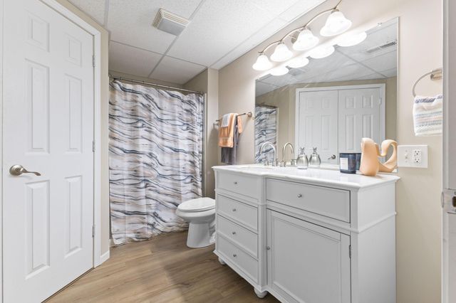 3816 Foss Road 7, Saint Anthony, MN 55421
