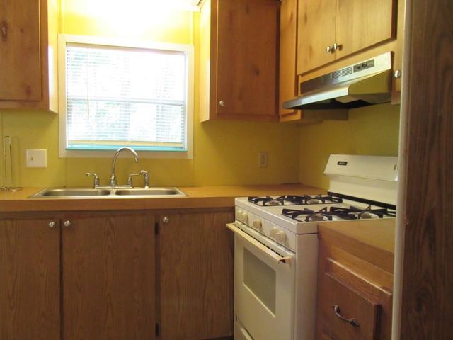 220 Elliots Lane, Dahlonega, GA 30533