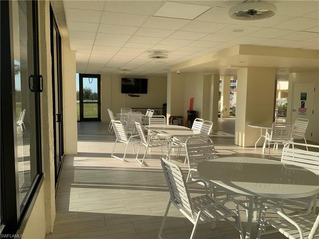 7300 ESTERO BLVD 1002, Fort Myers Beach, FL 33931