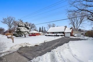 5001 NORTHWEST Boulevard, Davenport, IA 52806