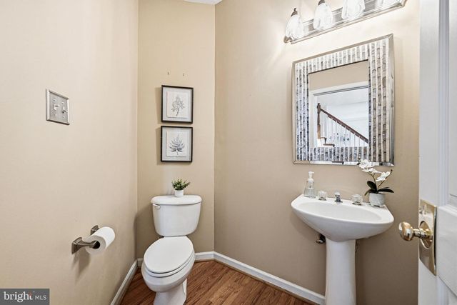 28 THOMAS SPEAKMAN DR, Glen Mills, PA 19342