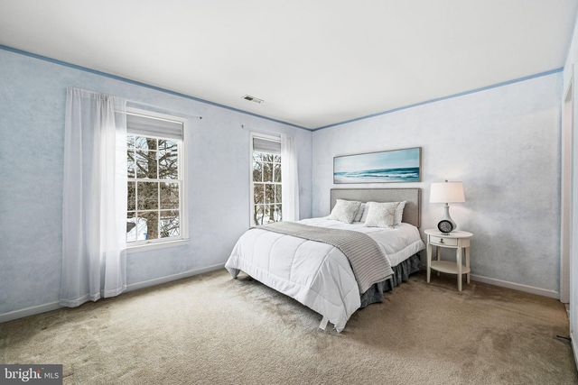 28 THOMAS SPEAKMAN DR, Glen Mills, PA 19342