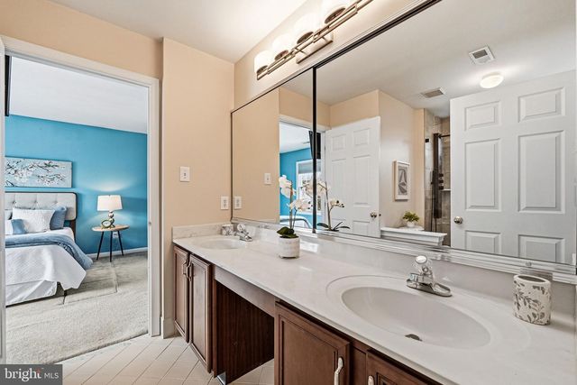 28 THOMAS SPEAKMAN DR, Glen Mills, PA 19342