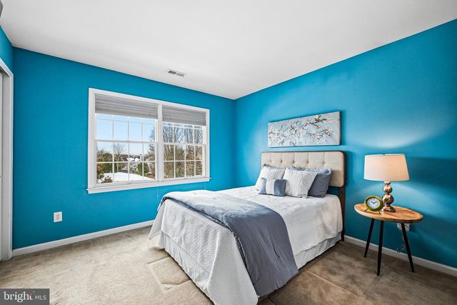 28 THOMAS SPEAKMAN DR, Glen Mills, PA 19342