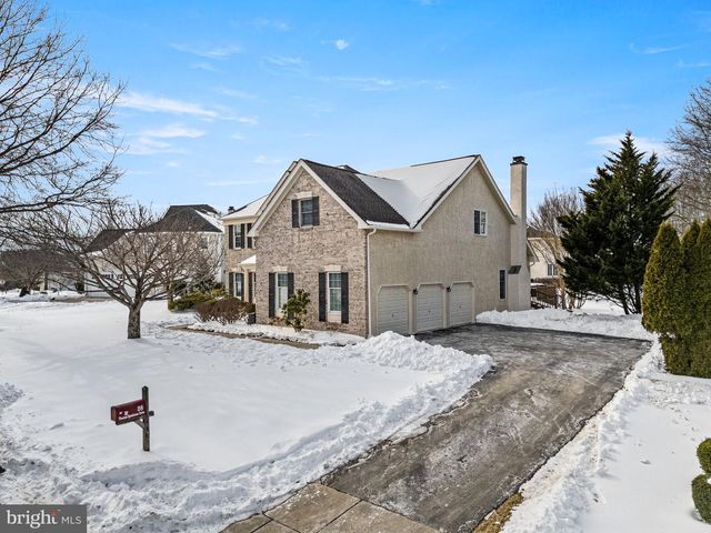 28 THOMAS SPEAKMAN DR, Glen Mills, PA 19342