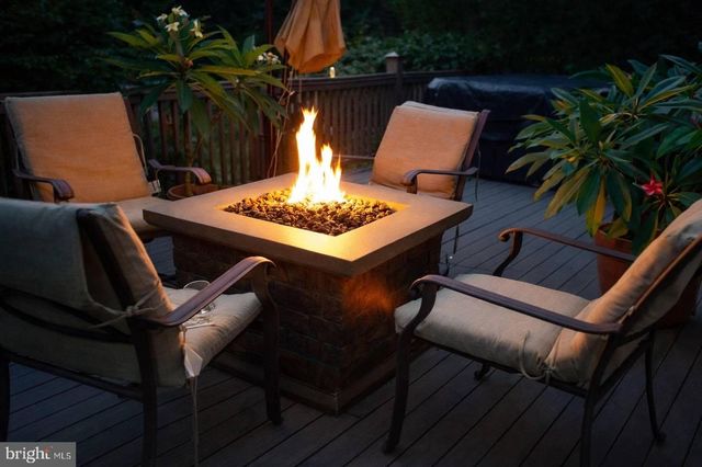 28 THOMAS SPEAKMAN DR, Glen Mills, PA 19342