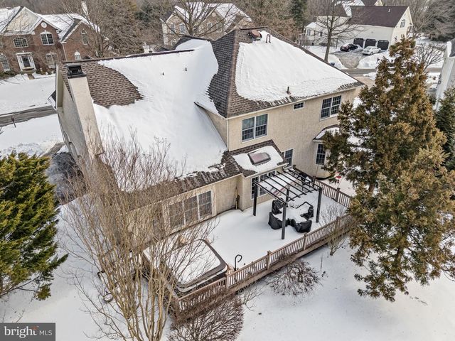 28 THOMAS SPEAKMAN DR, Glen Mills, PA 19342