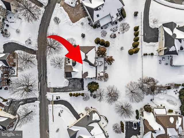 28 THOMAS SPEAKMAN DR, Glen Mills, PA 19342