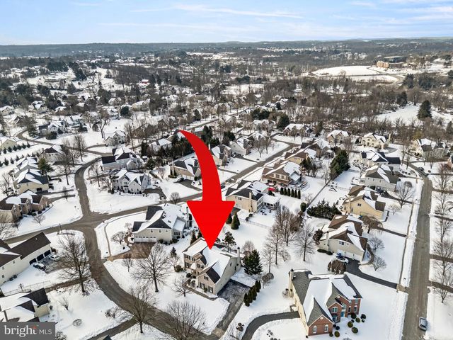 28 THOMAS SPEAKMAN DR, Glen Mills, PA 19342