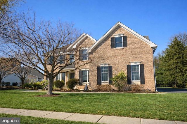 28 THOMAS SPEAKMAN DR, Glen Mills, PA 19342