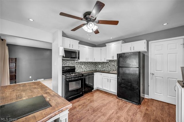 294 Broadview Avenue, Barberton, OH 44203